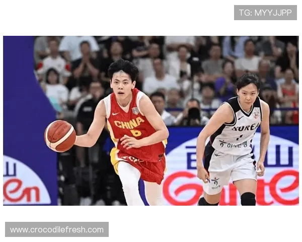 杨舒予首秀贡献14分7助攻成攻传核心